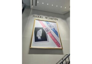 店舗内のシート張り替え工事