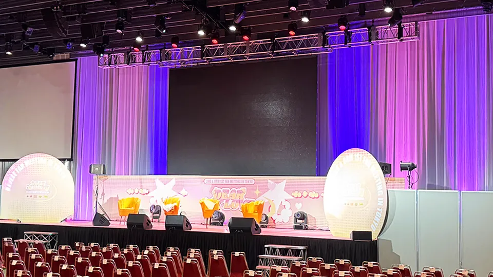 アイドルファンミーティング（ステージ設営）